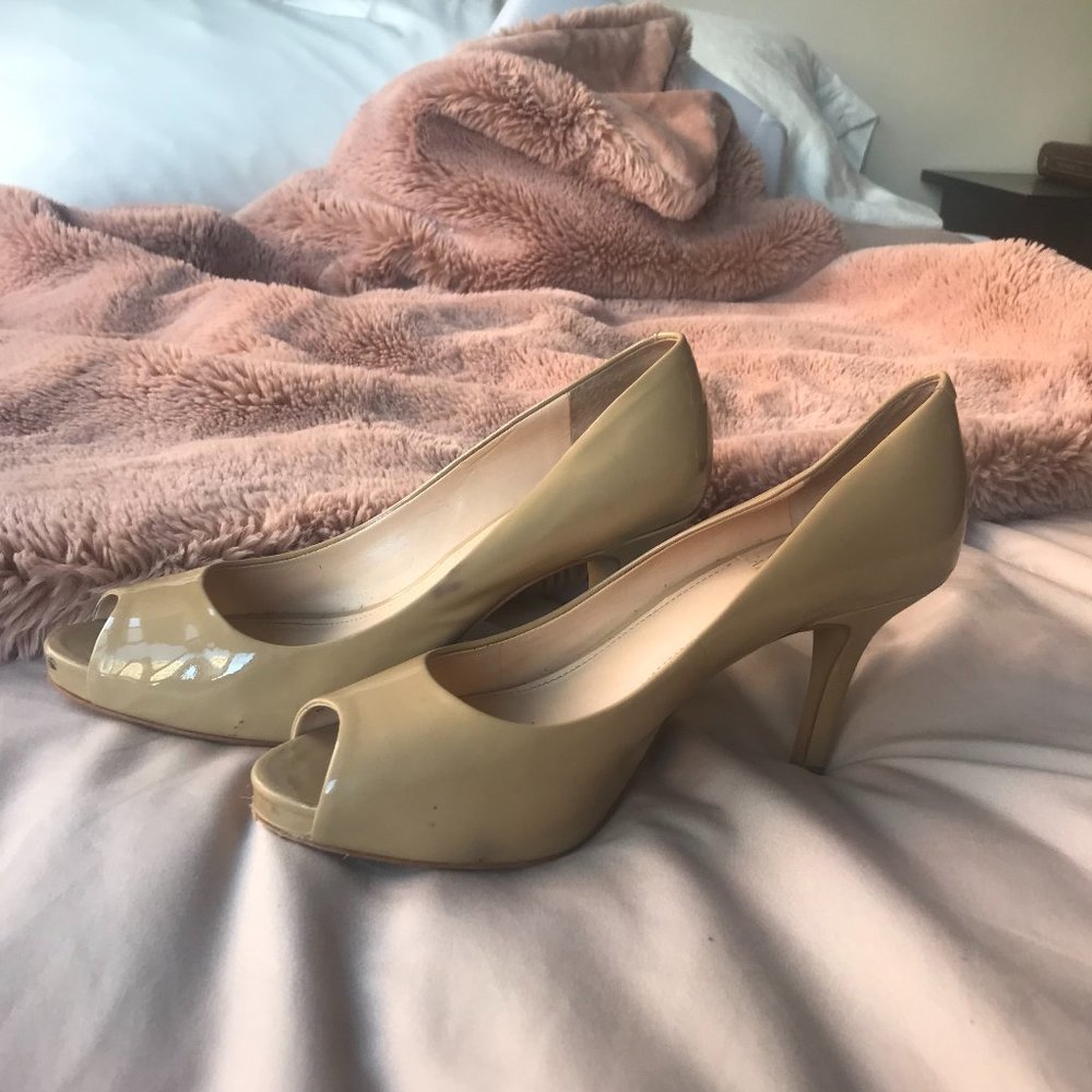Vincent Camuto Peep Toe Pumps